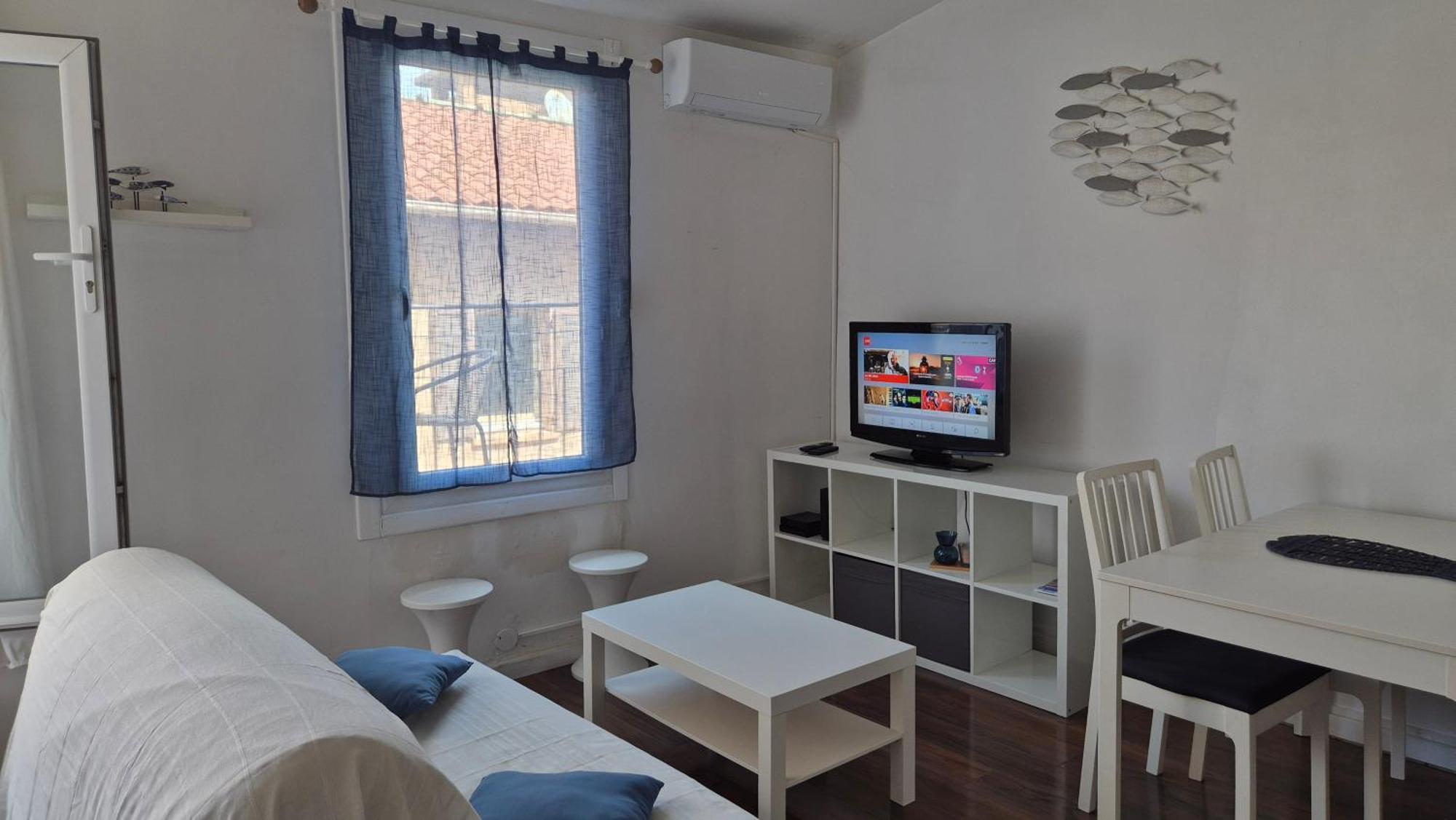 マルセイユAu Coeur Du Panier Avec Terrasse 2 A 4 Personnes Climatisationアパートメント エクステリア 写真